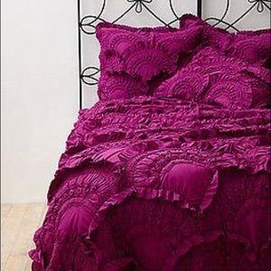 Anthropologie bedding